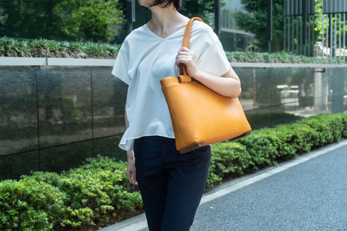 心石工芸のバッグ/HANK A4 TOTEBAG